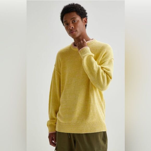 BDG for Urban Outfitters Men’s Size Large Yellow Sweater Light Pink Stripe Trim - Picture 14 of 14